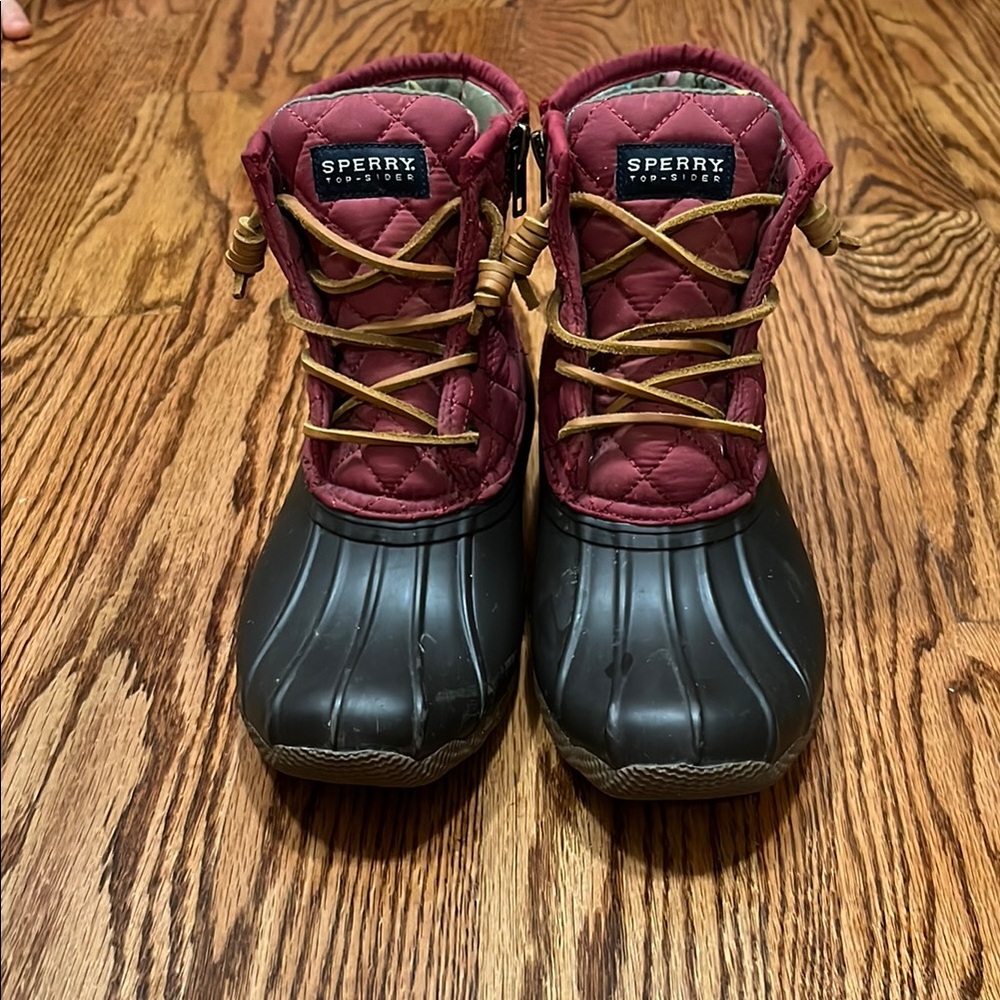 Sperry Women's Quilted Burgundy and Black Boots